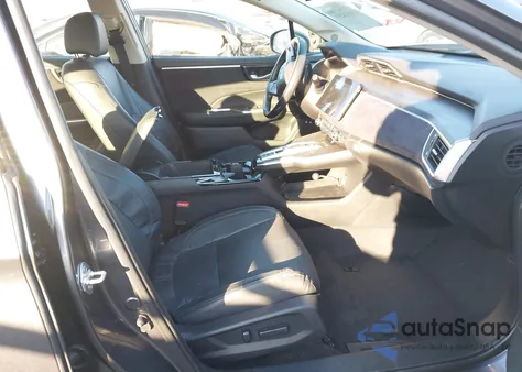 2018 Honda Clarity Plug-In Hybrid Touring из США, поврежденный, VIN JHMZC5F30JC011849